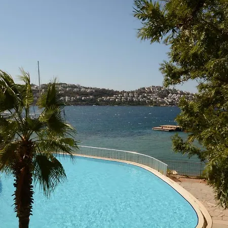 Tilkicik Yali Daireleri Club Flipper Yalikavak Holiday home Bodrum