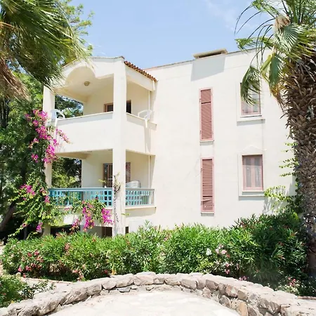 Tilkicik Yali Daireleri Club Flipper Yalikavak Holiday home